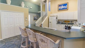 House, Multiple Beds, Kitchen, Garden View | Private kitchen