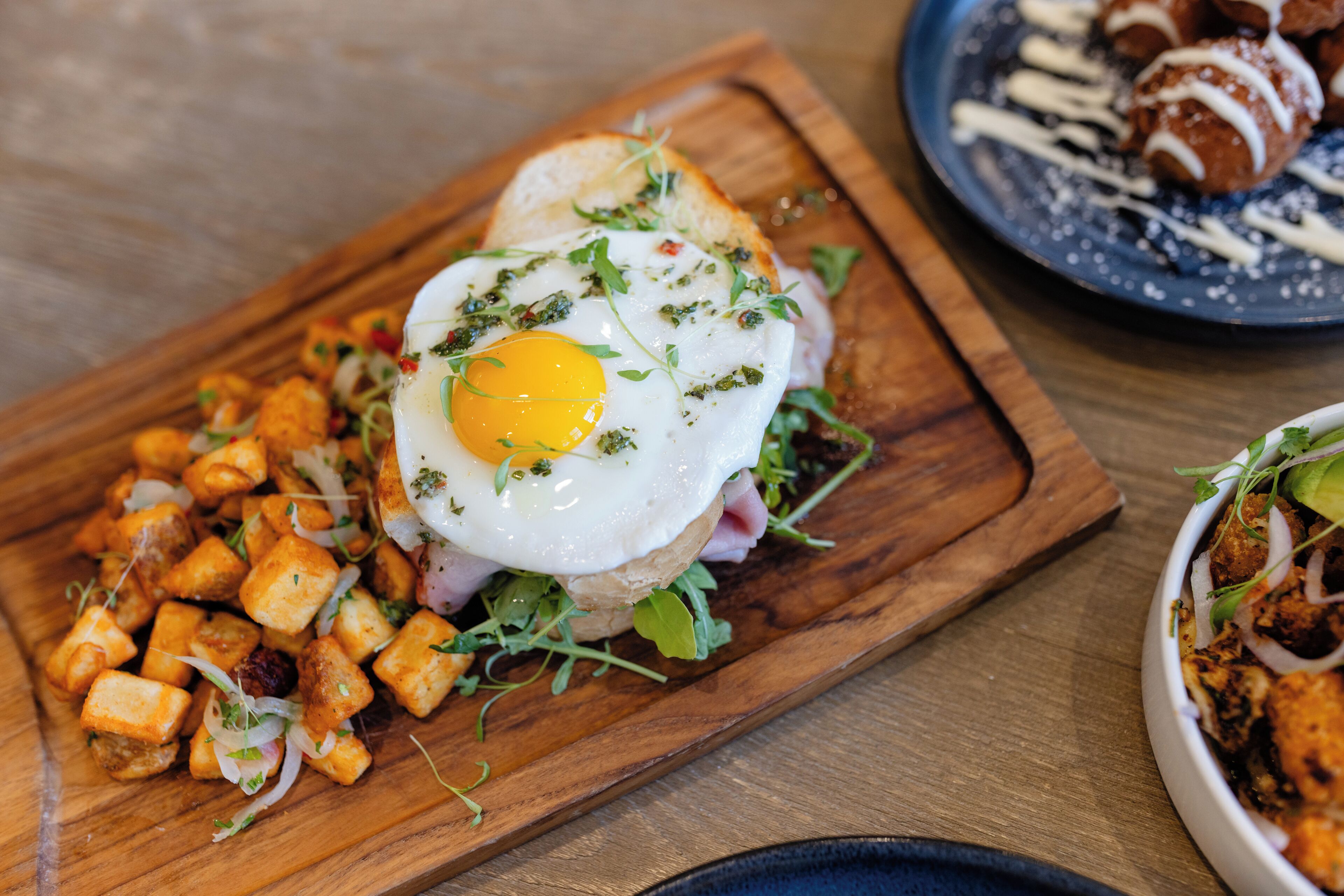 daily cooked-to-order breakfast for a fee