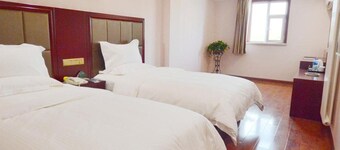 Greentree INN Jiangxi Yingtan Station Square