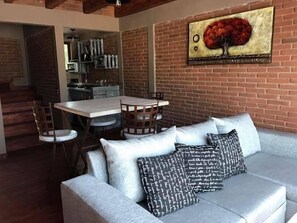 Romantic Villa, 1 King Bed, Non Smoking, Garden View | Blackout drapes, iron/ironing board, free WiFi, bed sheets - Casa Ndomi (Valle de Bravo)