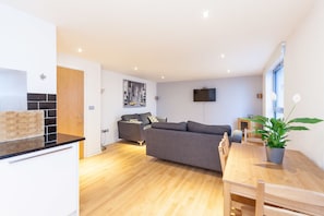 Luxury Apartment, Multiple Beds, Non Smoking, City View | Living area | 50-inch flat-screen TV with digital channels, Smart TV, Netflix - Modern Two Bedroom Apartment (Edinburgh)