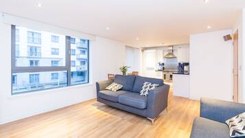 Luxury Apartment, Multiple Beds, Non Smoking, City View | Living area
