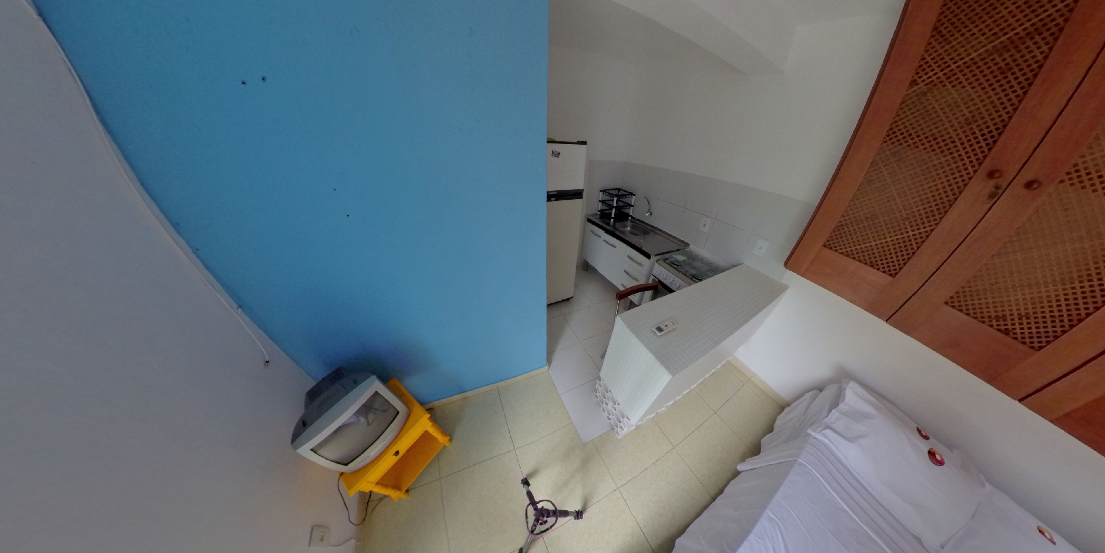 room, 1 double bed (vanerão) | iron/ironing board, free wifi, bed sheets