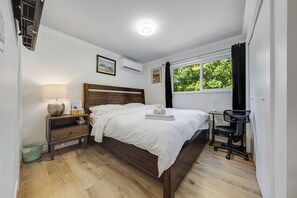 Sengetøy av topp kvalitet, dundyner og senger med overmadrass