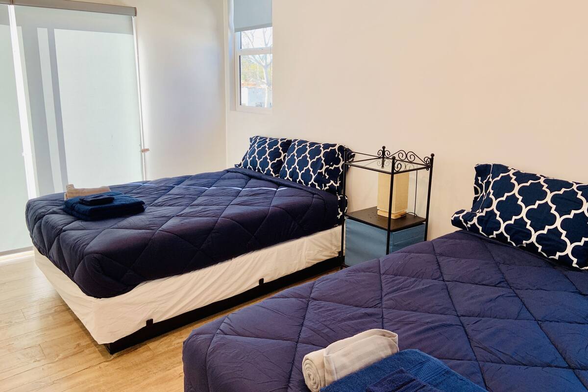 Standard Quadruple Room, 2 Double Beds, Private Bathroom | Desk, iron/ironing board, free WiFi, bed sheets