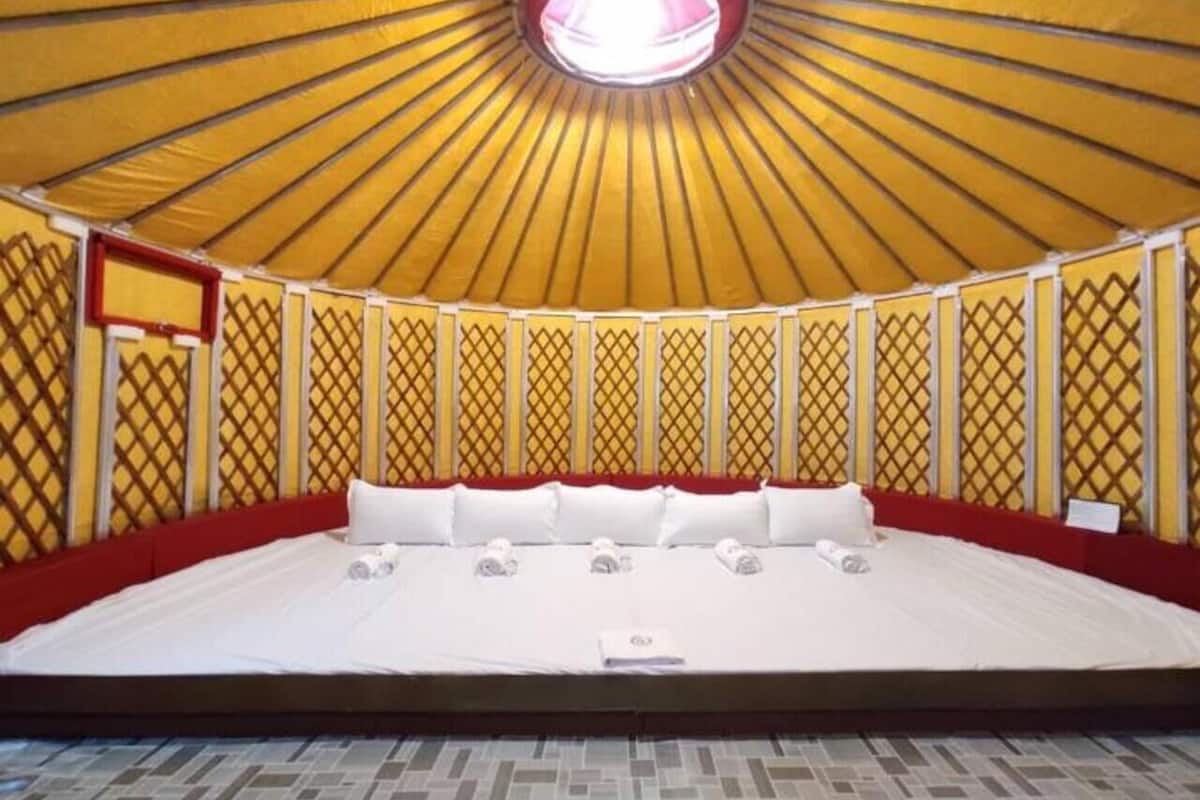 Superior Deluxe Family Mongolian Yurt | 1 bedroom, blackout drapes, iron/ironing board, free WiFi