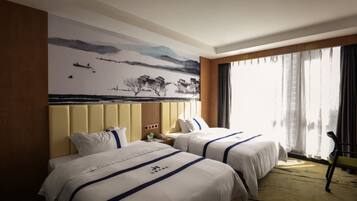 Elite Twin Room | Blackout drapes, soundproofing, free WiFi, bed sheets