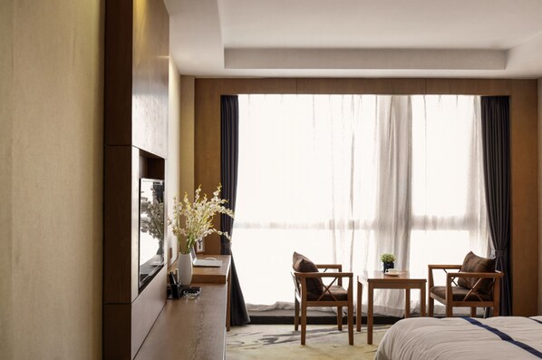 Classic Double Room | Television - Guiyang Jianghao Grand Hotel (Guiyang)