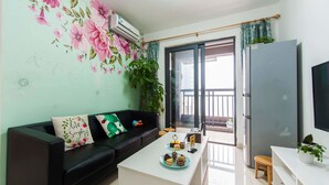 Deluxe Suite, 2 Bedrooms - CiCi House (Shenzhen)