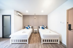Desk, blackout curtains, free WiFi, bed sheets