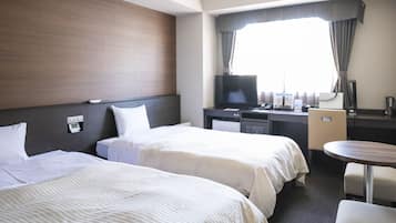 羽絨被、書桌、遮光窗簾/窗簾、免費 Wi-Fi