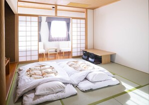 Down duvets, desk, blackout curtains, free WiFi