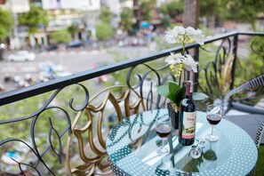 Junior Suite, Balcony | Balcony - Le Beryl Hanoi Hotel (Hanoi)