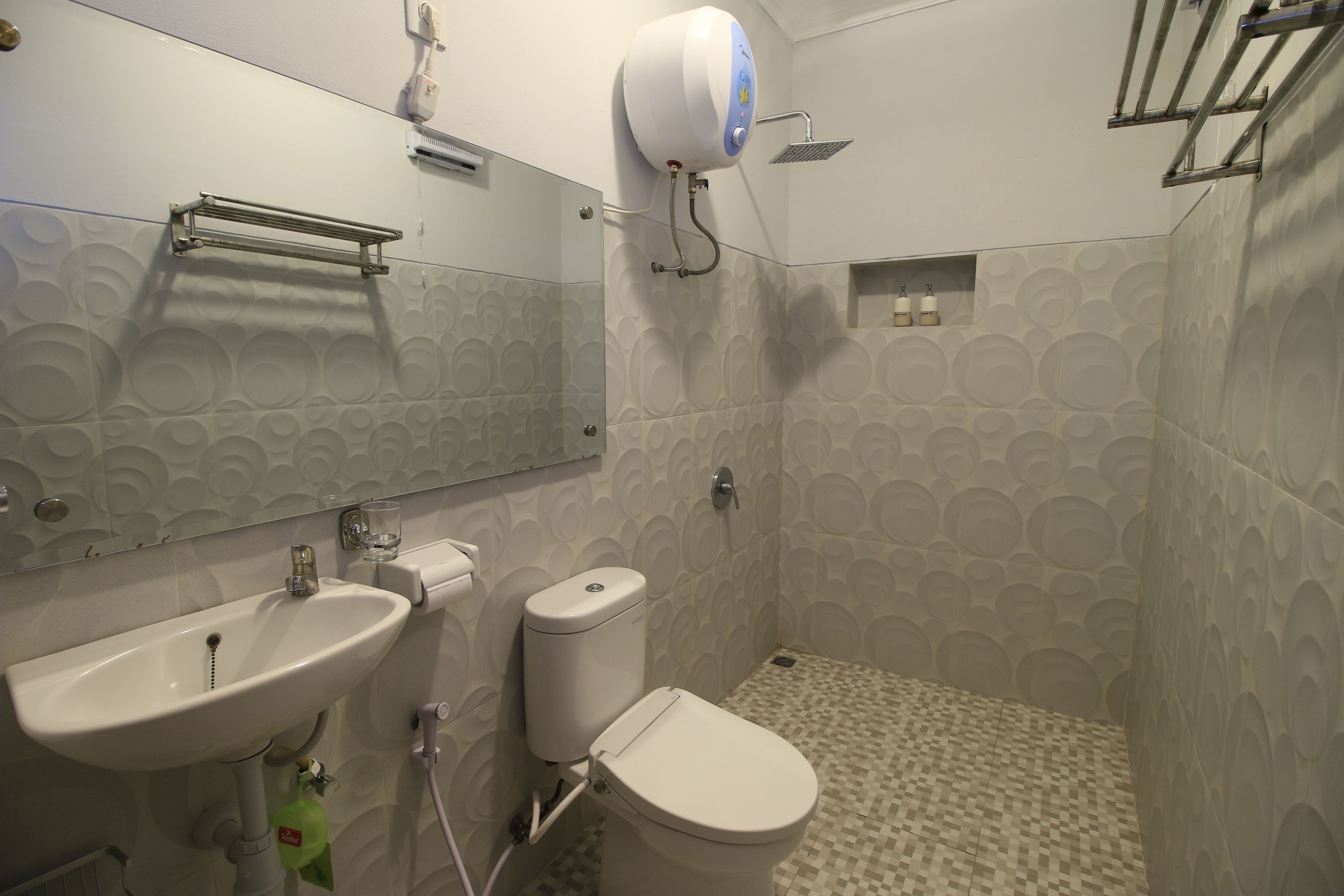 shower, rainfall showerhead, towels, soap