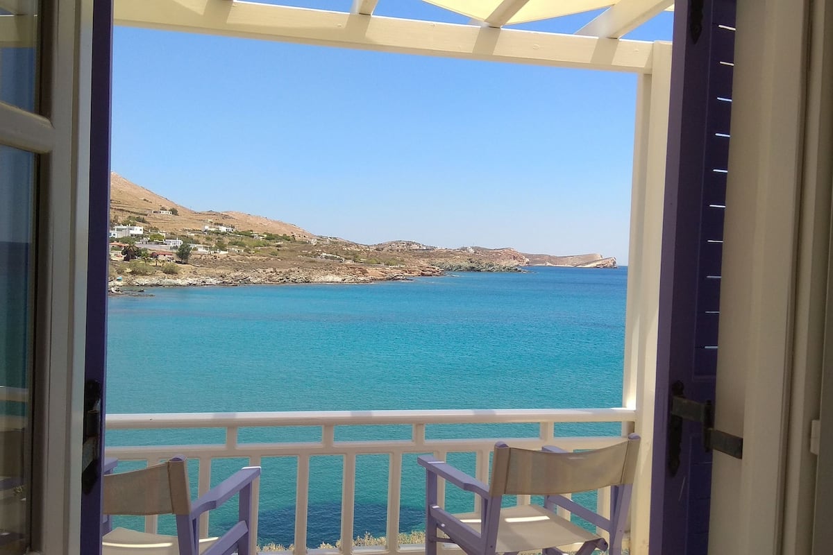 Uitzicht op strand/zee