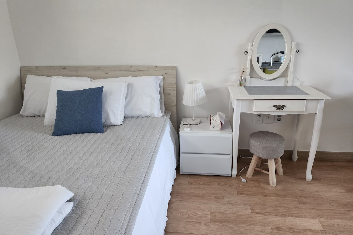 Standard Room | Free WiFi