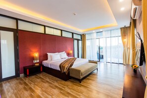 Quarto presidencial | Frigobar, cofres nos quartos, escrivaninha, quartos à prova de som