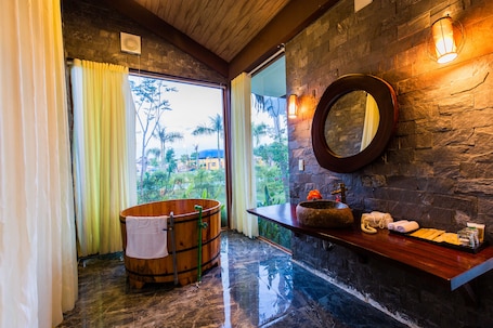 Bungalow, 3 Bedrooms, Private Pool | Bathroom. Hamya Hotsprings and Resort