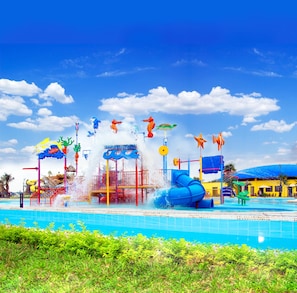 Water park - Hamya Hotsprings and Resort (Tu Nghia)