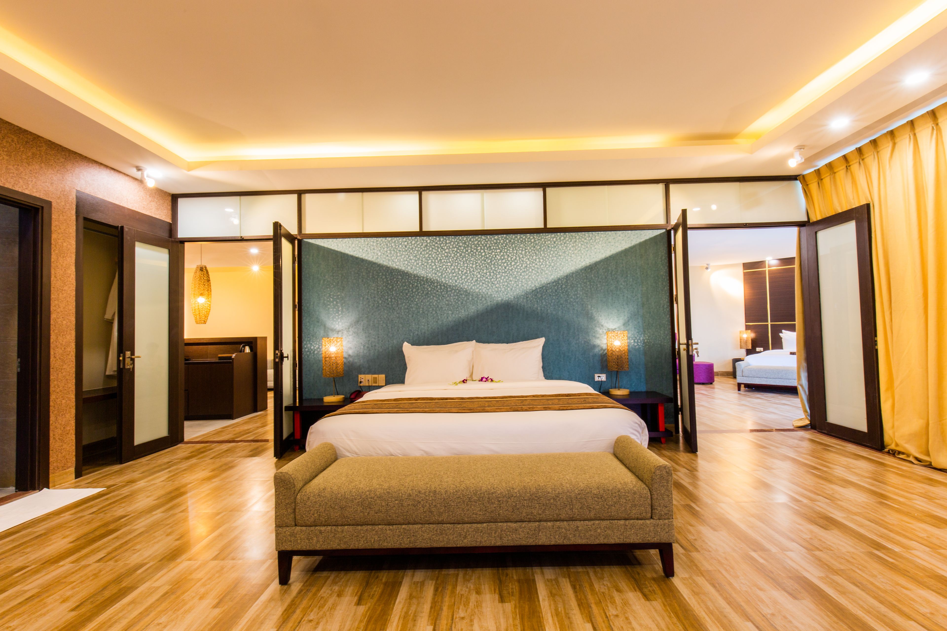 Apartment | Minibar, in-room safe, desk, soundproofing