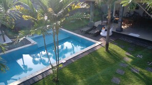 Outdoor pool - The Sania's Bali Villa (Kerobokan)