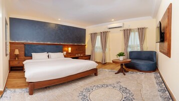 Habitación Club | Escritorio, espacio para trabajar con un portátil, wifi gratis