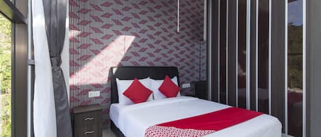 Romantisches Doppelzimmer | Schreibtisch, kostenloses WLAN, Bettwäsche