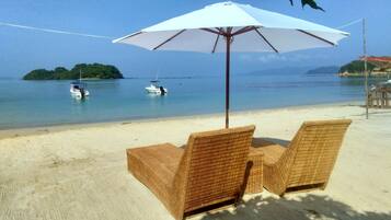 Vista a la playa o el mar