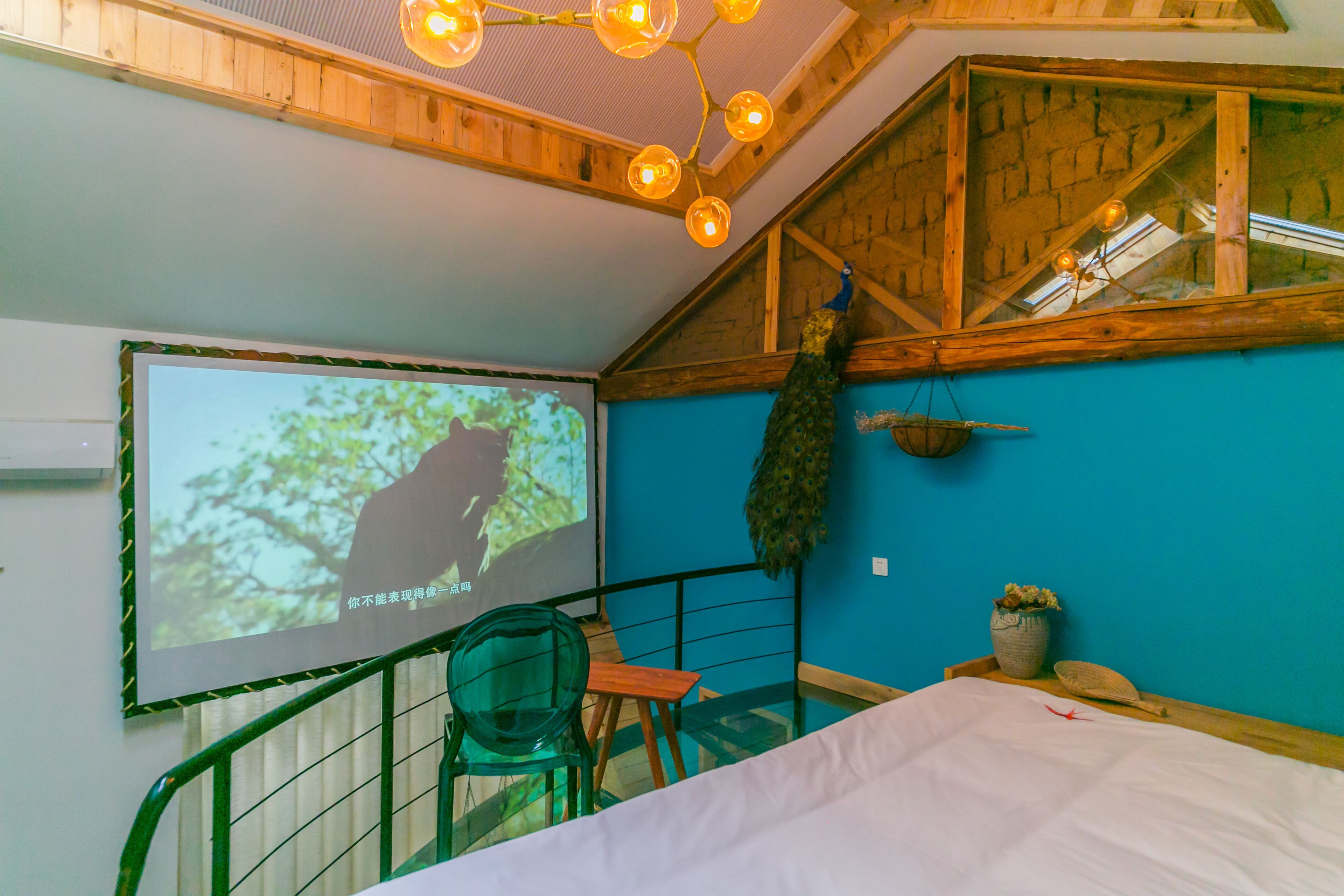 deluxe loft, 1 bedroom | individually decorated, desk, blackout curtains, soundproofing