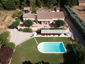 Aerial view - Chambres d'hôtes La Bastide des Roses (Saint-Julien-d'Asse)