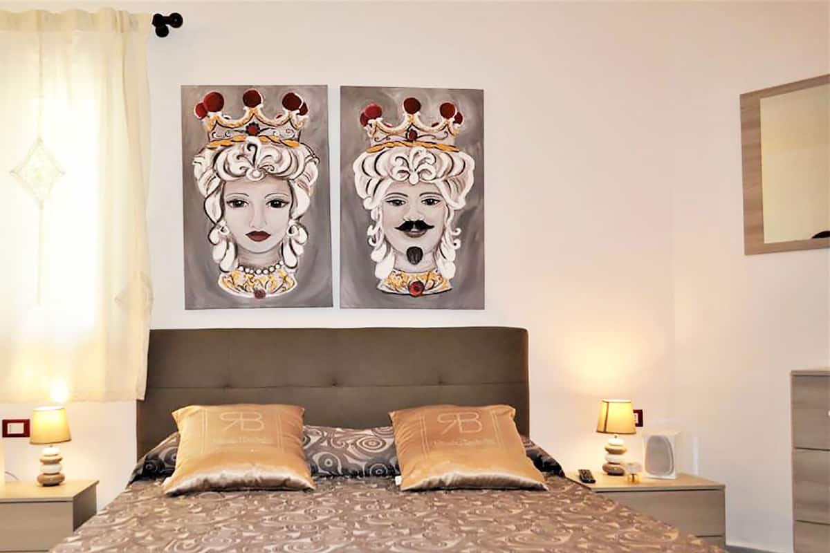 Family House, 2 Bedrooms, Kitchen, Ground Floor | Egyptian cotton sheets, premium bedding, down comforters