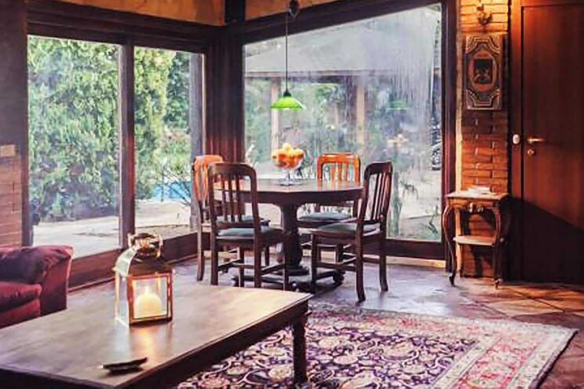 Saloon | 埃及棉床单、高档床上用品、羽绒被、记忆海绵床垫