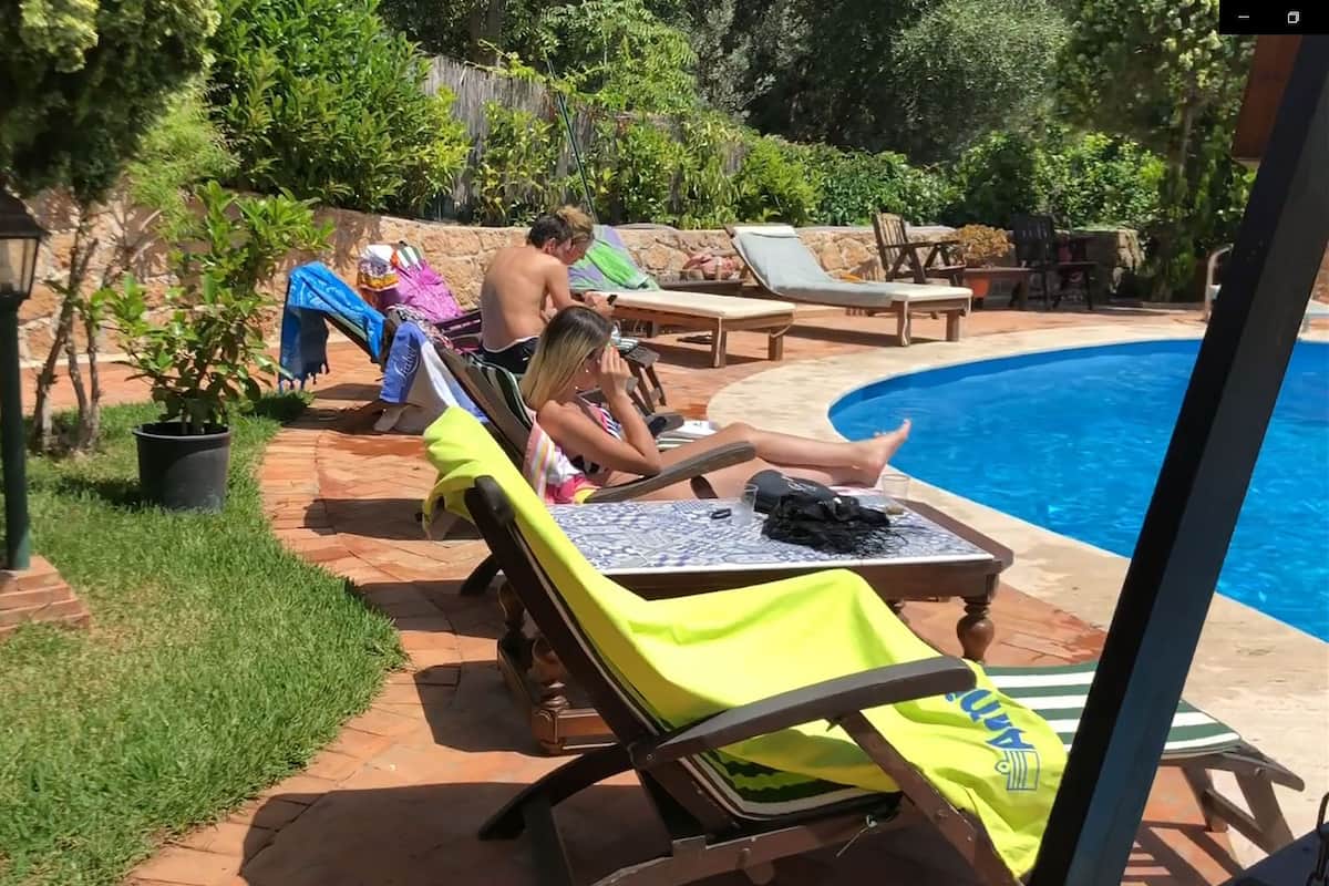 Family House, 2 Bedrooms, Kitchen, Ground Floor | Egyptian cotton sheets, premium bedding, down comforters