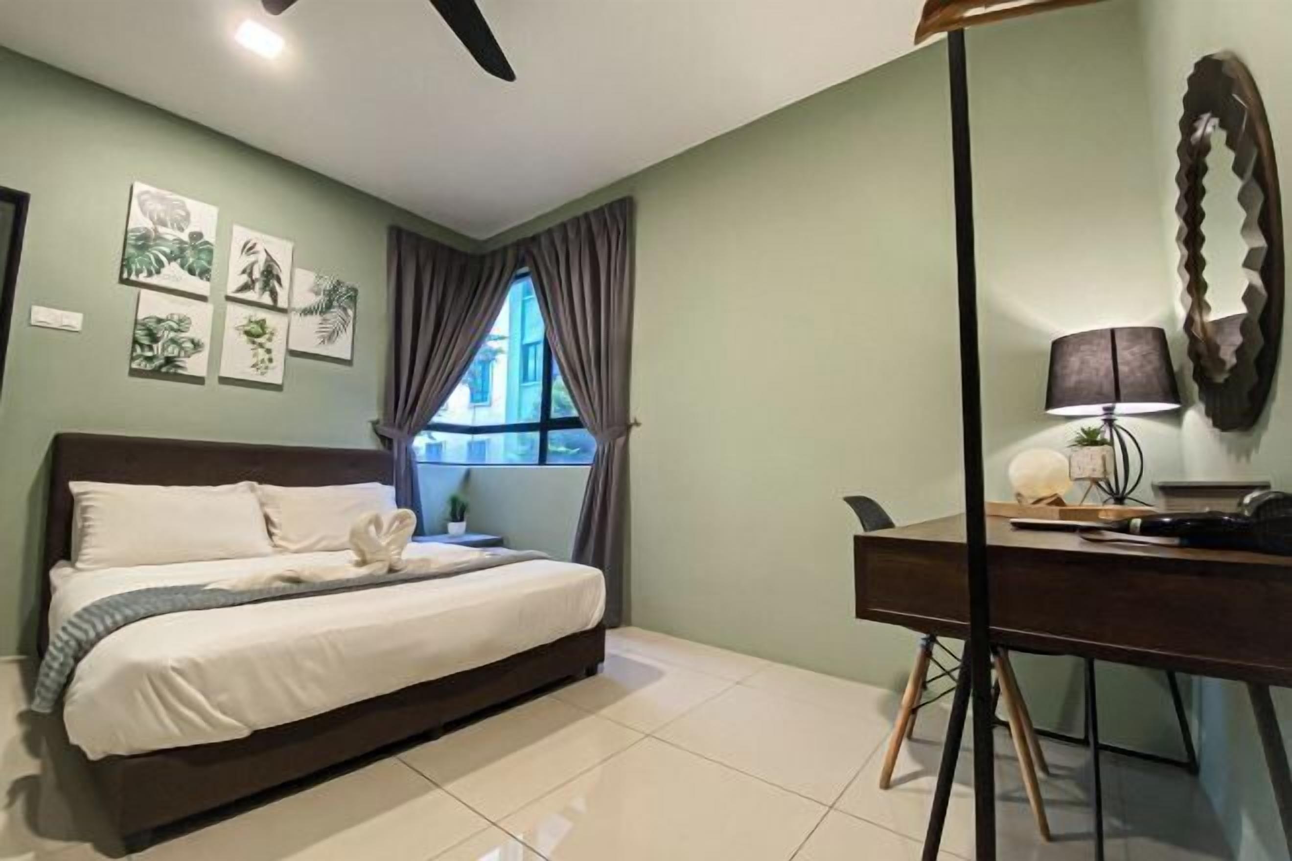 Minibar, in-room safe, desk, blackout curtains