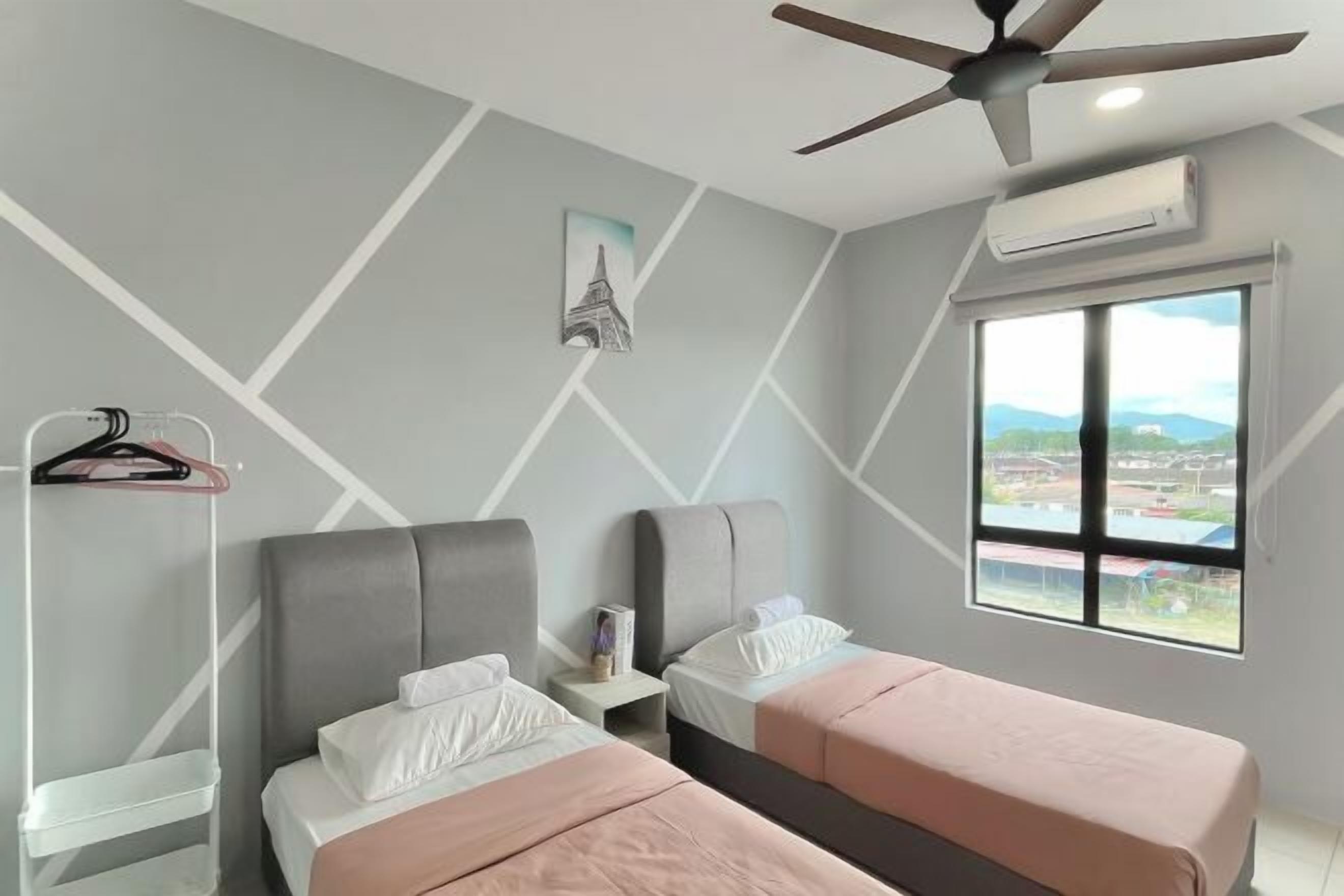 Minibar, in-room safe, desk, blackout curtains