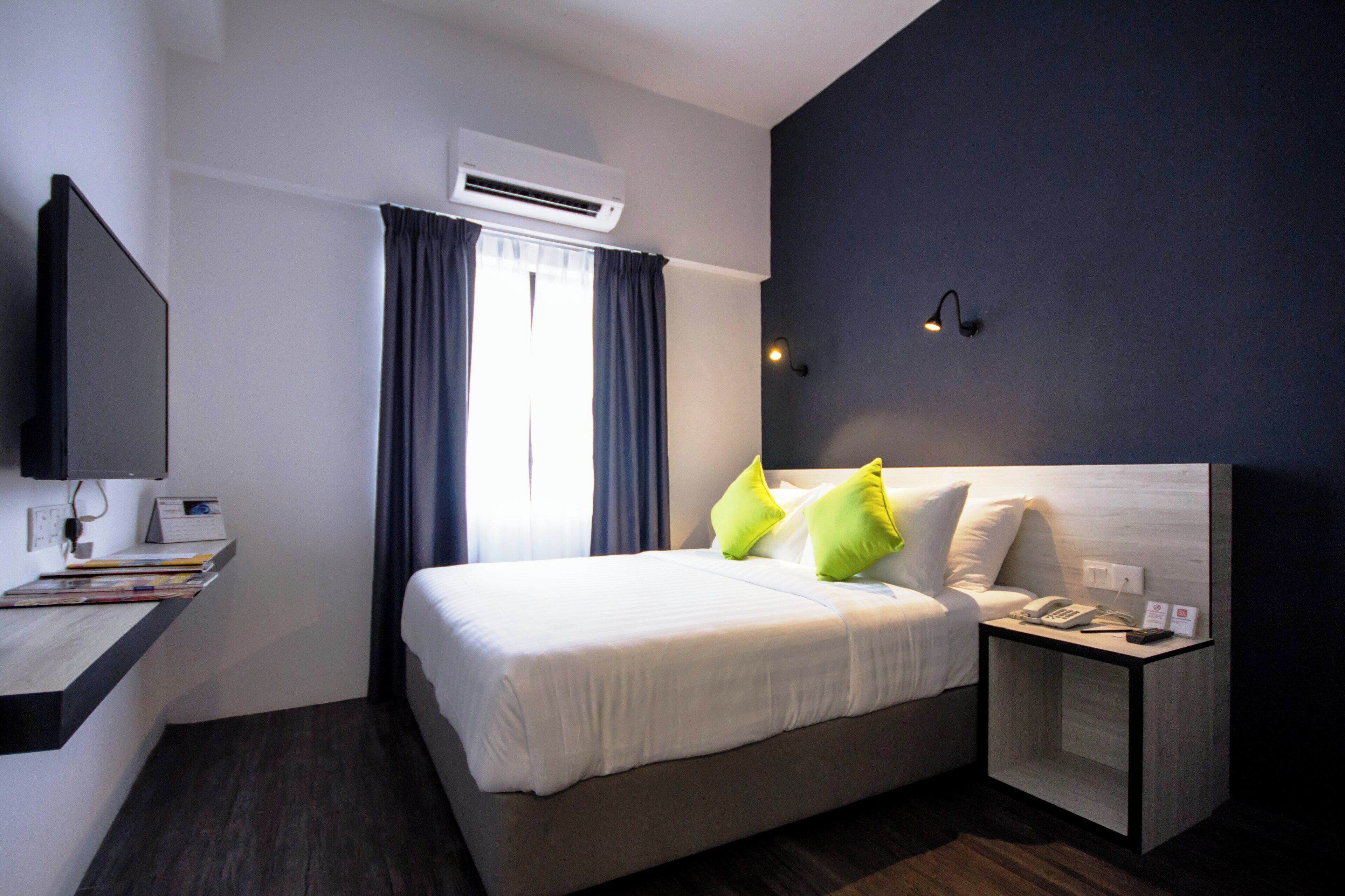 superior queen | minibar, in-room safe, desk, blackout curtains