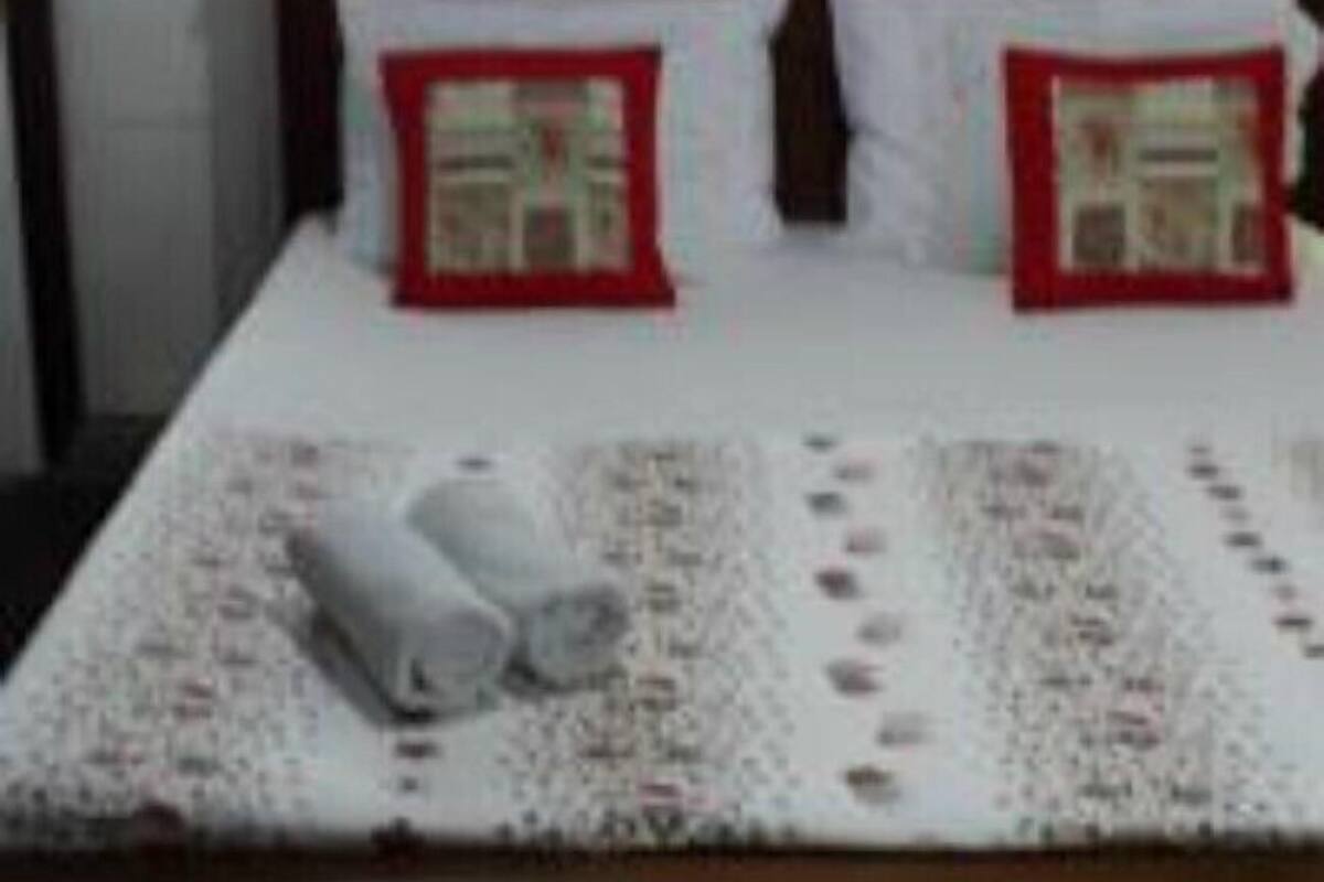 1 bedroom, individually decorated, desk, soundproofing