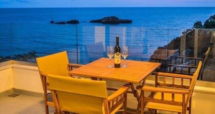 HOTEL MEDITERRANEO LIMAN free private beach for hotel guest