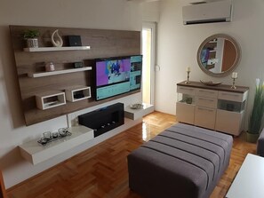 Comfort Apartment, Terrace, Beach View | Living room - Apartment Panorama Negotin (Negotin)
