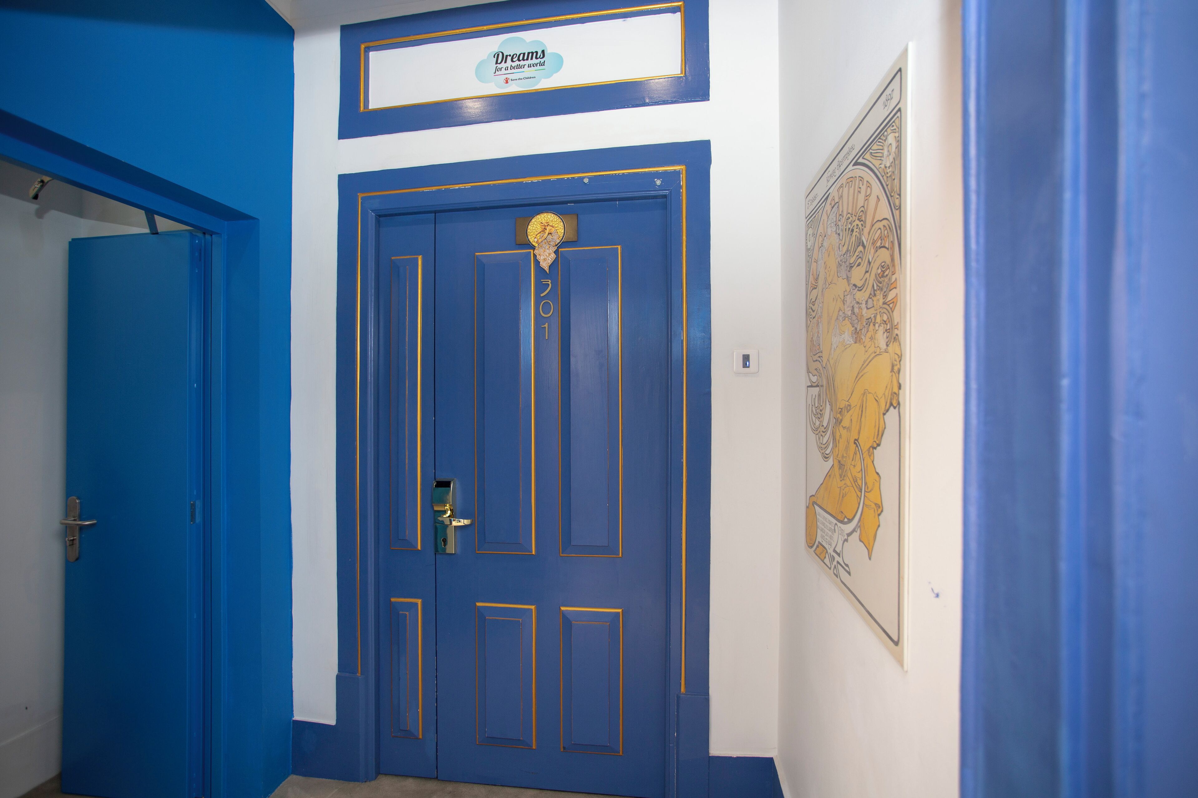 family room, 1 king bed with sofa bed | 1 bedroom, minibar, in-room safe, individually decorated