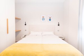 Economy Apartment | 1 bilik tidur, meja, Wi-fi percuma, cadar katil