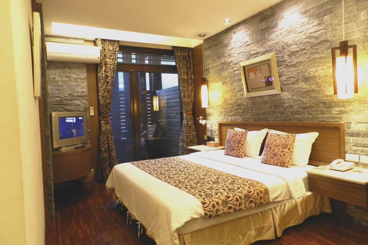 Deluxe Double Room, 1 Queen Bed, Non Smoking