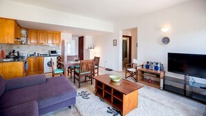 Villa | Living area | LCD TV - Isik Apart (Kas)