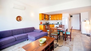 Villa | Living area | LCD TV - Isik Apart (Kas)