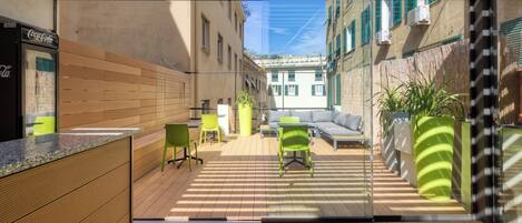 Terrace/patio