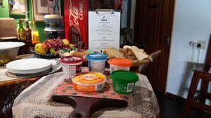 Free daily continental breakfast  - Caprivi River Lodge (Katima Mulilo)