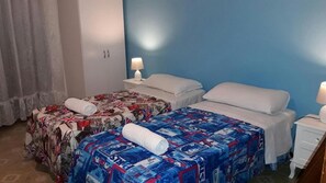 1 quarto, escrivaninha, Wi-Fi de cortesia, roupa de cama