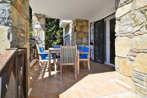 Huvila | Terassi/patio