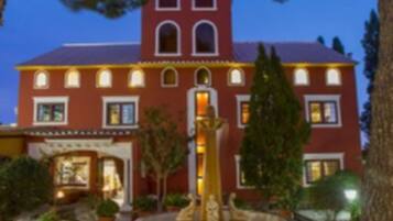 Front of property - evening/night