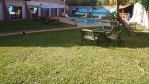 Children's play area - outdoor - Le Relais (Bamako)